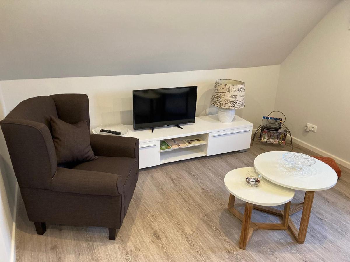 Kleine Auszeit, Schoene Neue Ferienwohnung Bitburg Exterior foto